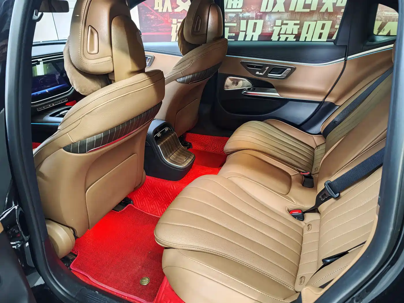 Mercedes-Benz E-Class 2024 Model E 300 L Luxury фото 13