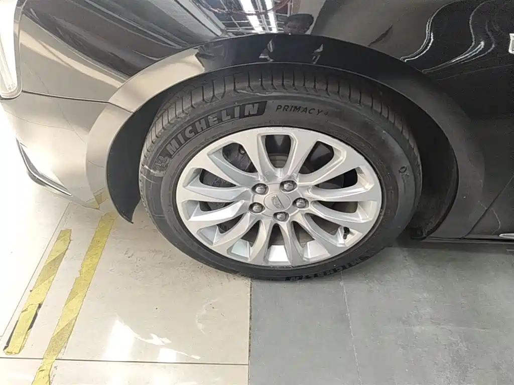 Cadillac XTS 2018 28T Elite фото 23