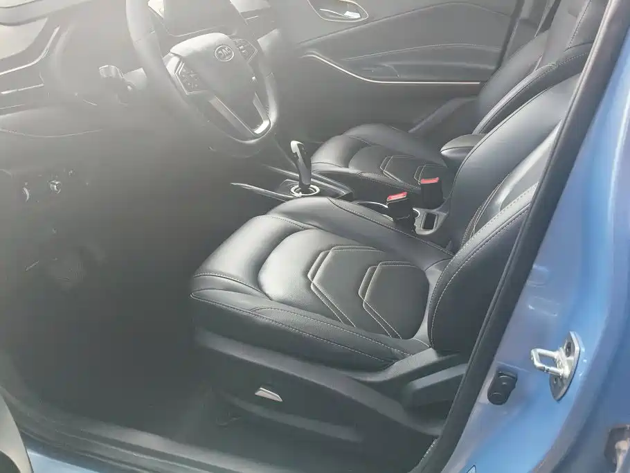 JAC Motors JAC iEVS4 2020 2019 Luxury Smart Edition