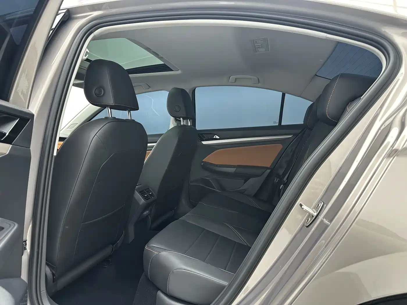 Volkswagen Bora 2023 200TSI DSG Smart Edition фото 6