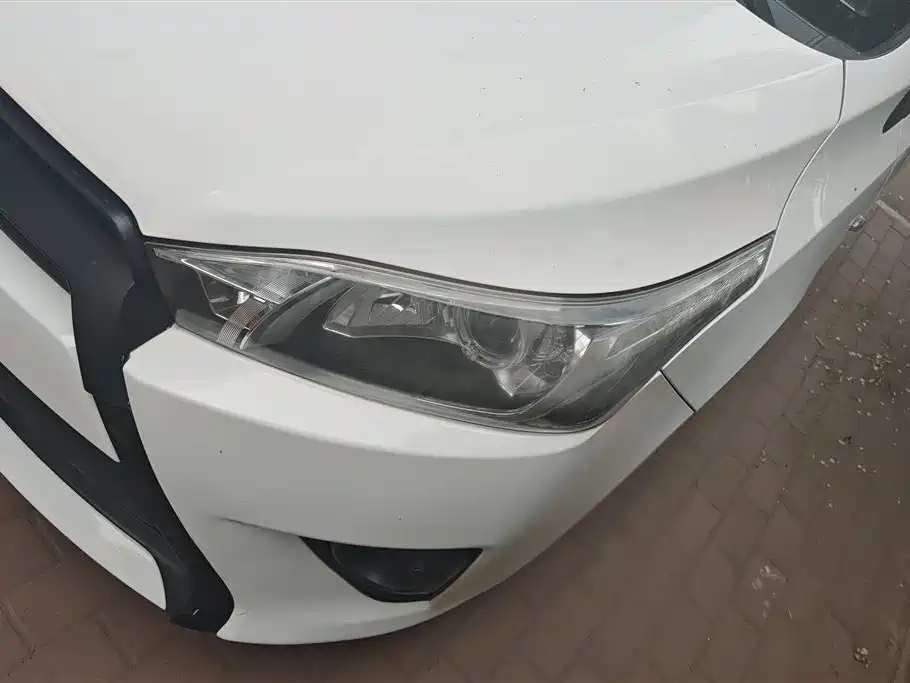 Toyota YARiS L Zhi Xuan 2014 1.3E Manual Charming Edition фото 5