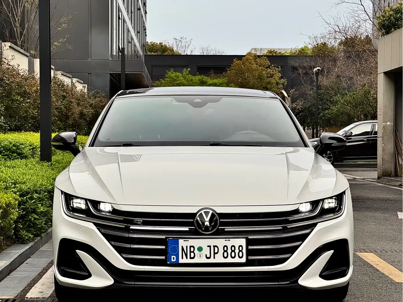 Volkswagen FAW-Volkswagen CC 2021 330TSI Dazzle Edition фото 3