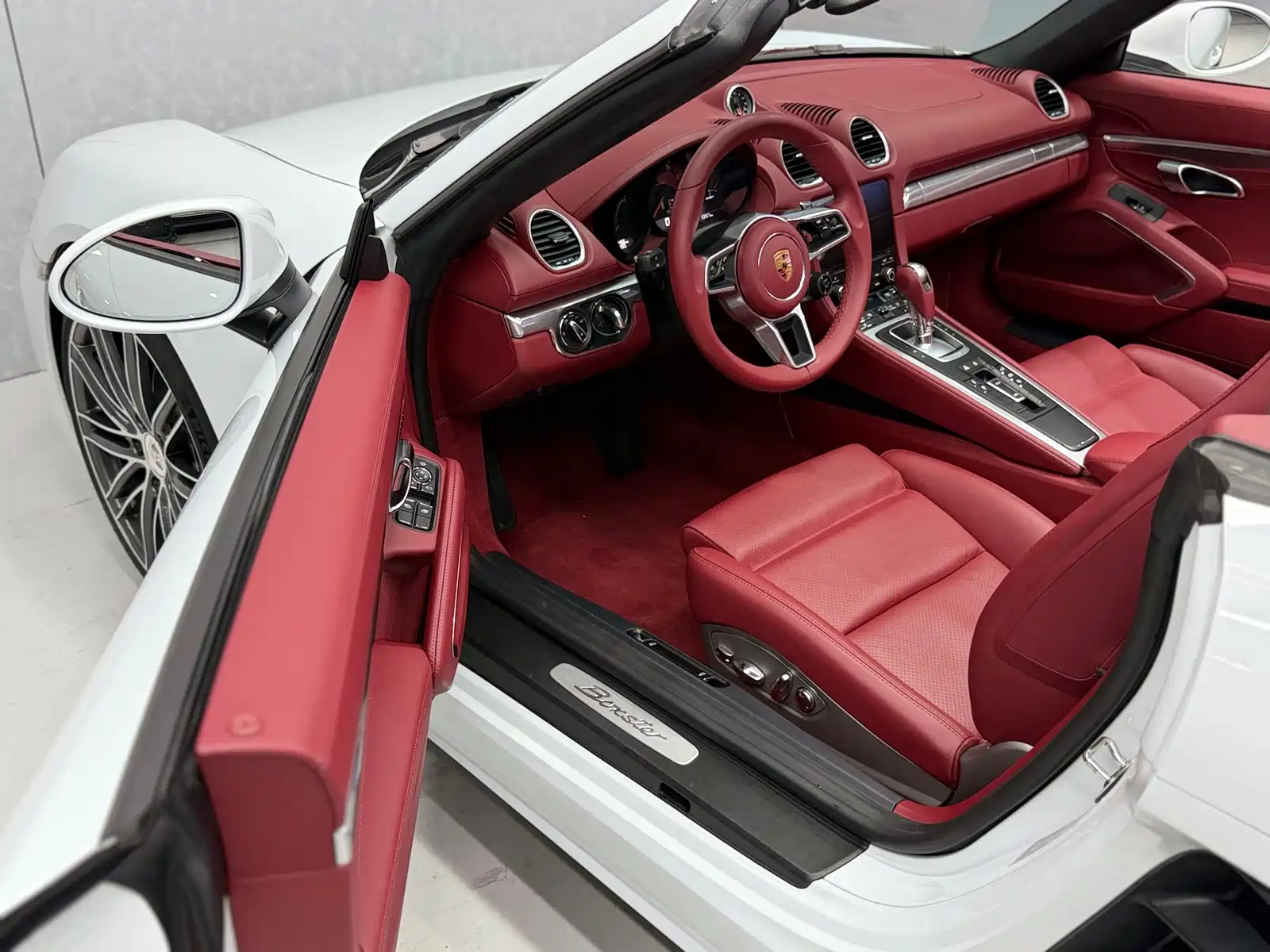 Фото 26 - Porsche 718