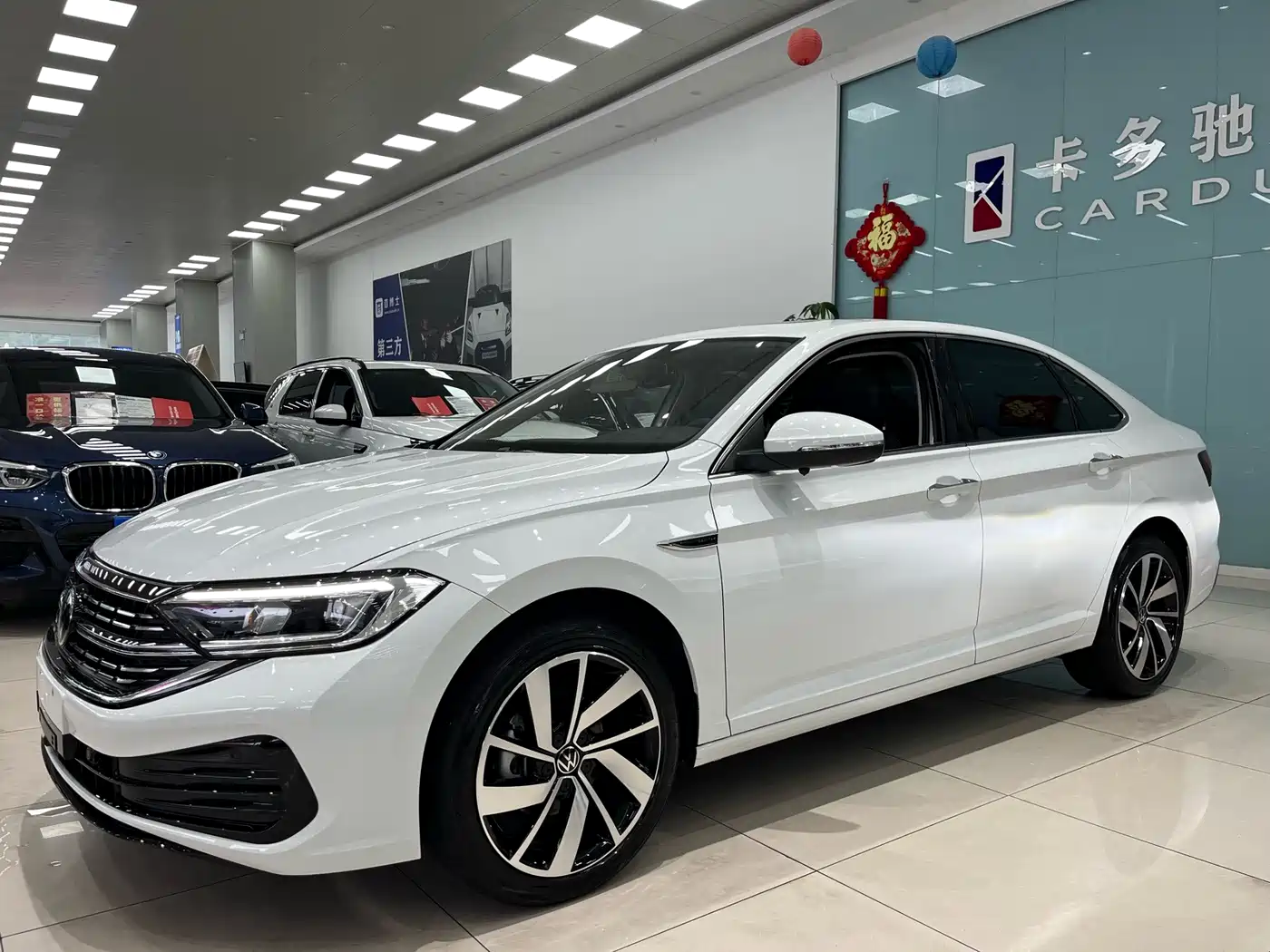 Volkswagen Sagitar, миниатюра 2