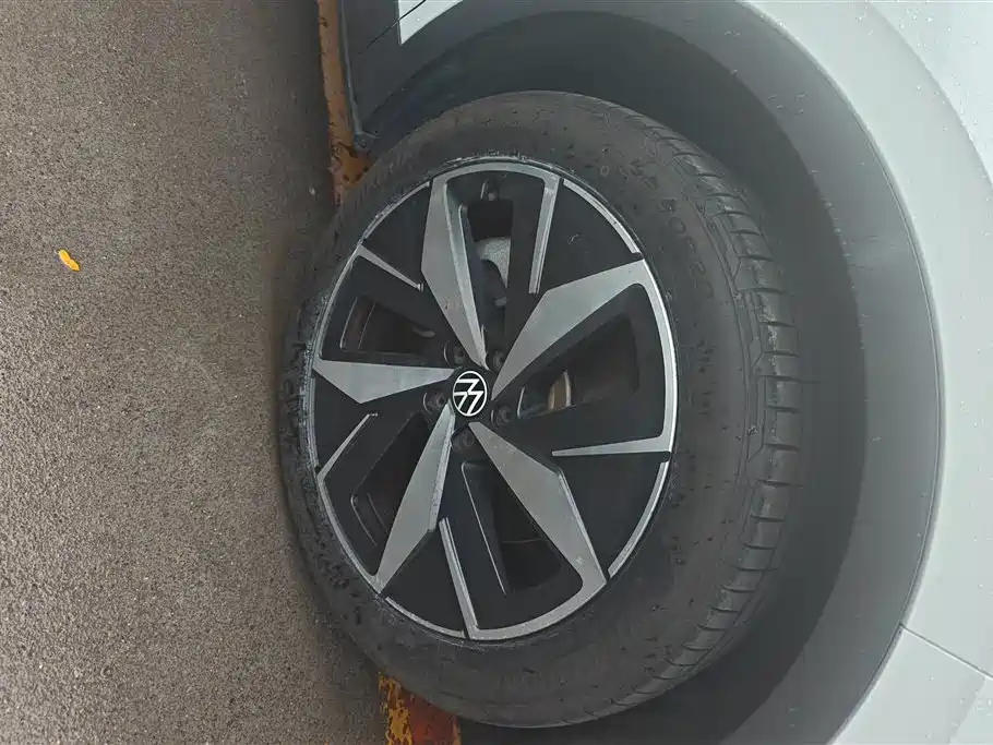 Volkswagen ID.4 CROZZ 2021 Long Range PRO 2WD фото 6