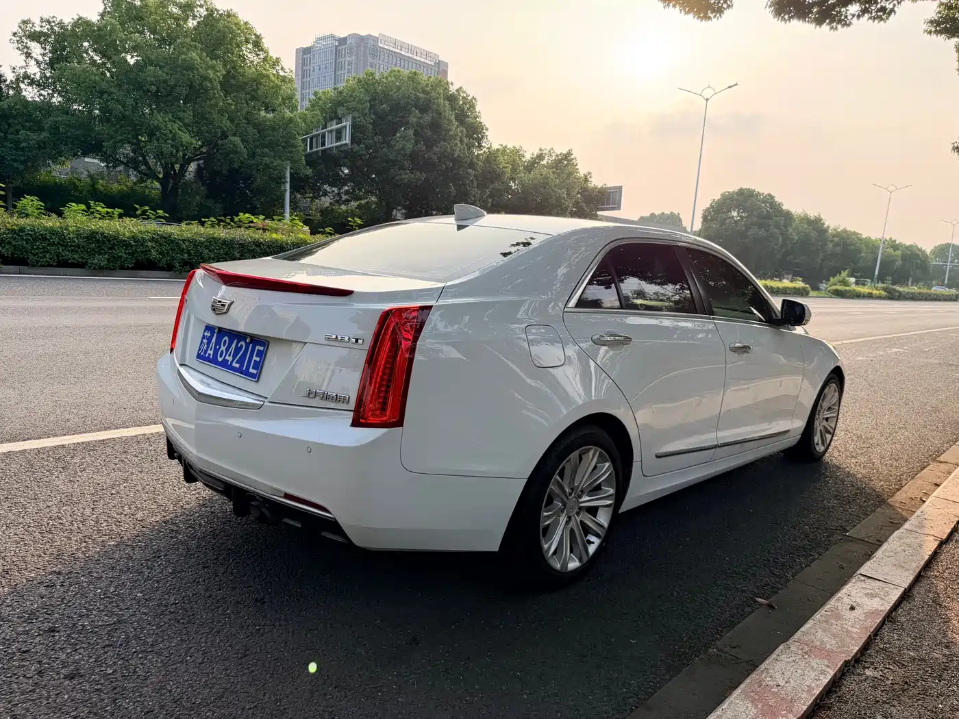 Cadillac ATS-L 2017 28T Technology фото 3