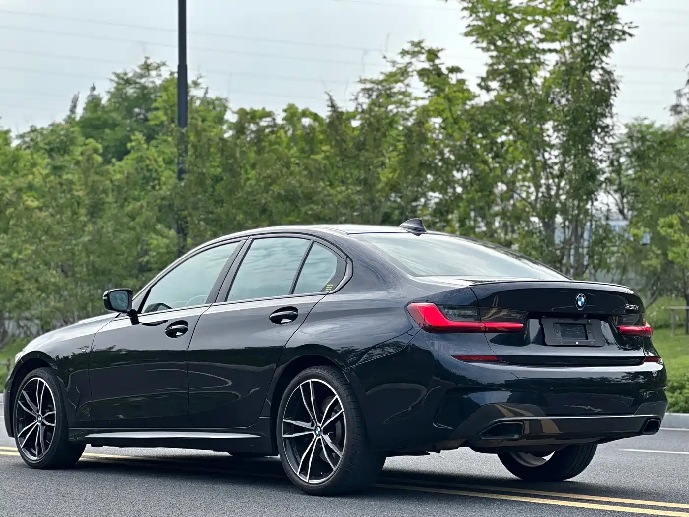 BMW 3 Series 2020 330i M Sport Blackout Package фото 21