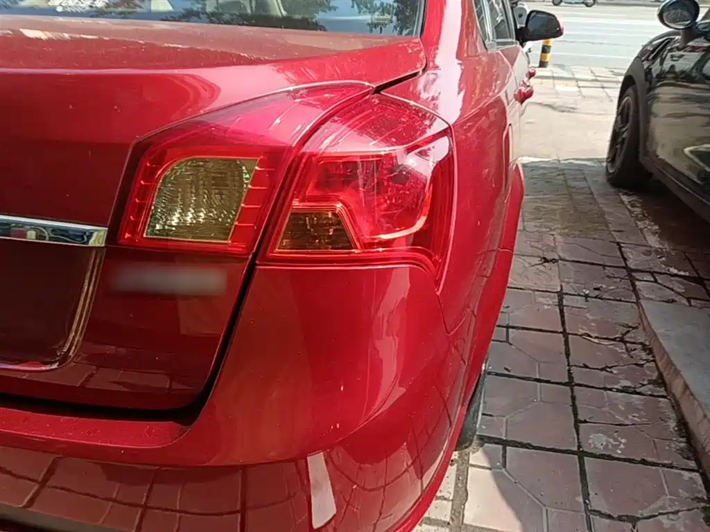 Buick Excelle 2013 1.5L Automatic Classic фото 8