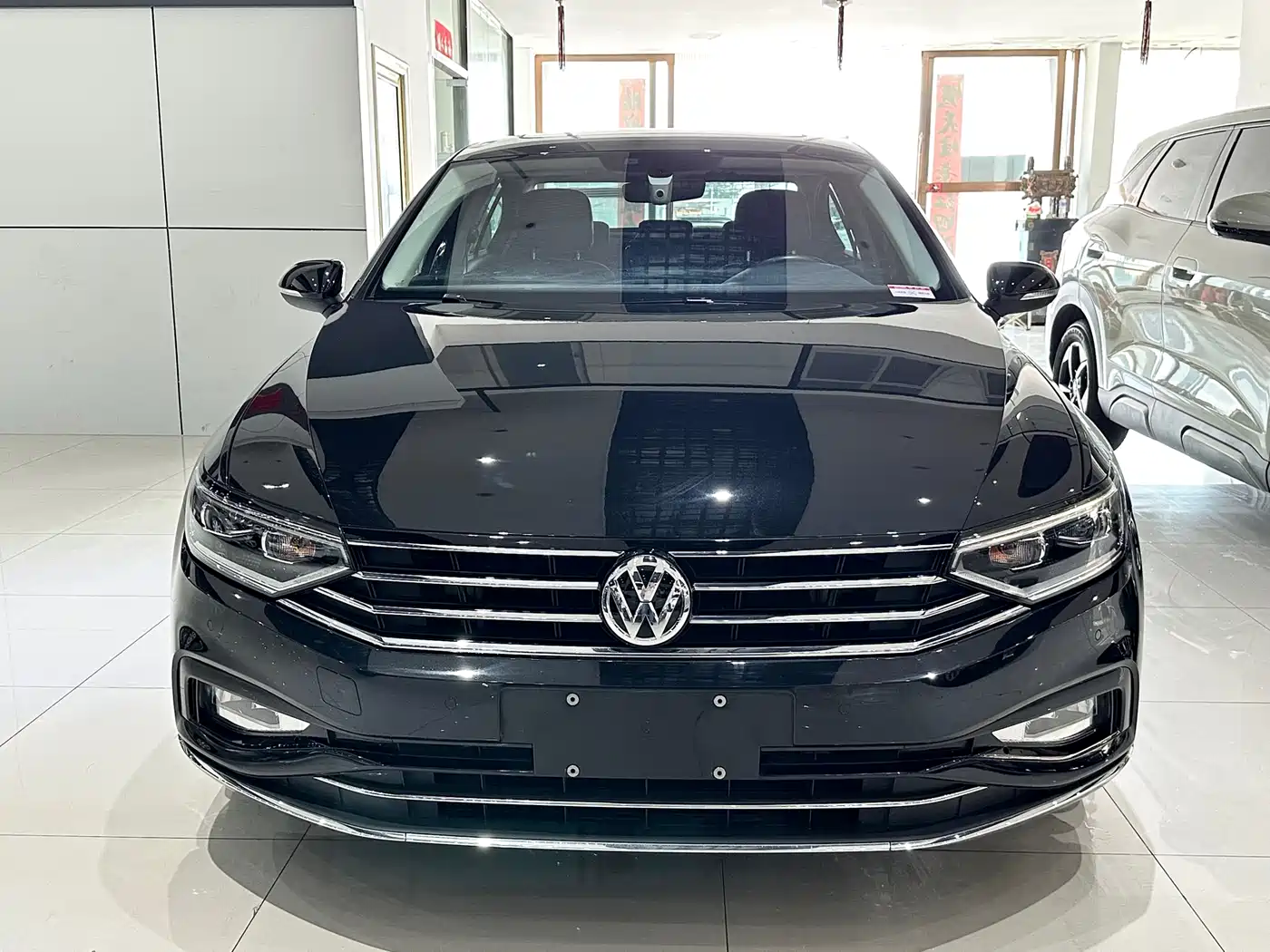 Volkswagen Magotan 2020 330TSI DSG Luxury фото 2