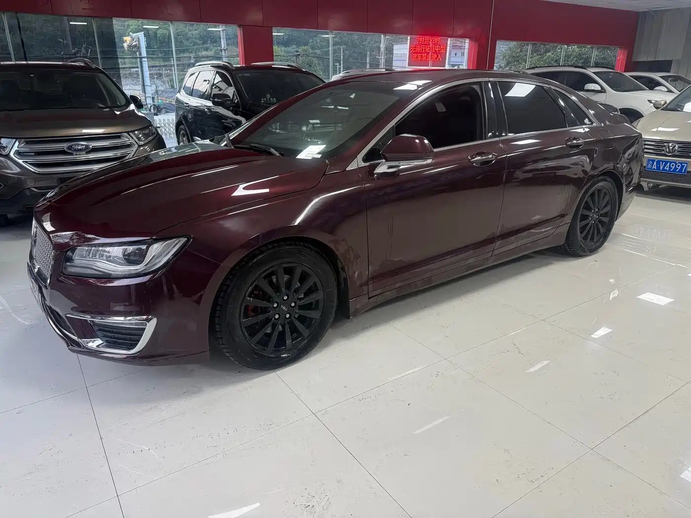 Lincoln MKZ 2017 — пригон из Китая