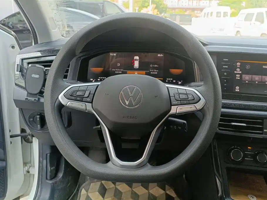 Volkswagen Lavida 2023 Xinrui 1.5L Auto Xinyi Edition фото 15