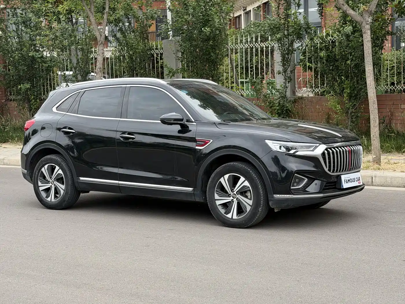 Hongqi HS5 2019 2.0T Smart Connect Enjoy Edition фото 3