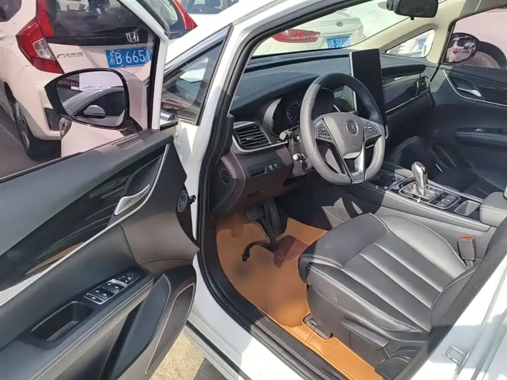 BYD Song MAX 2019 1.5T Auto Smart Connect Progressive 7-seater China VI фото 16