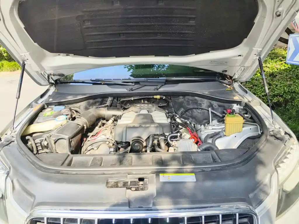 Audi Q7 2012 2012 3.0 TFSI Progressive (200kW)