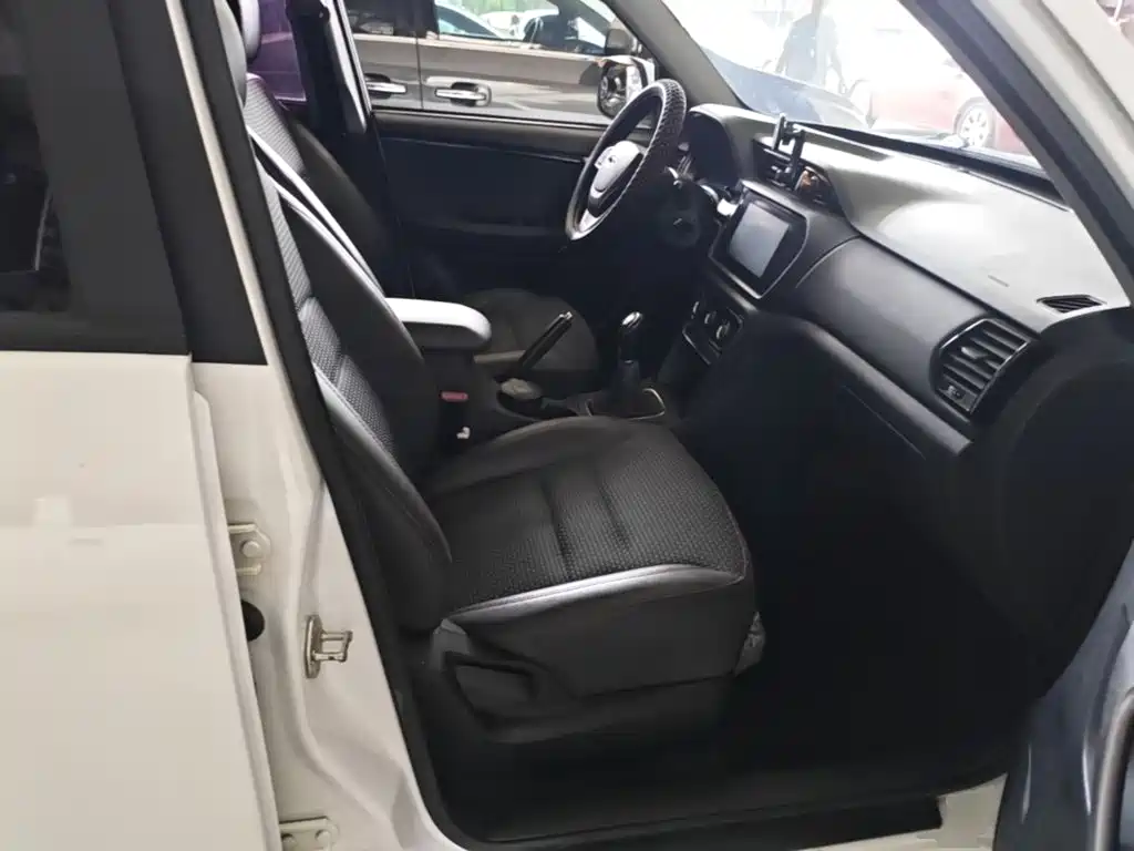 Chery Tiggo 3 2017 2016 1.6L Manual Smart Edition