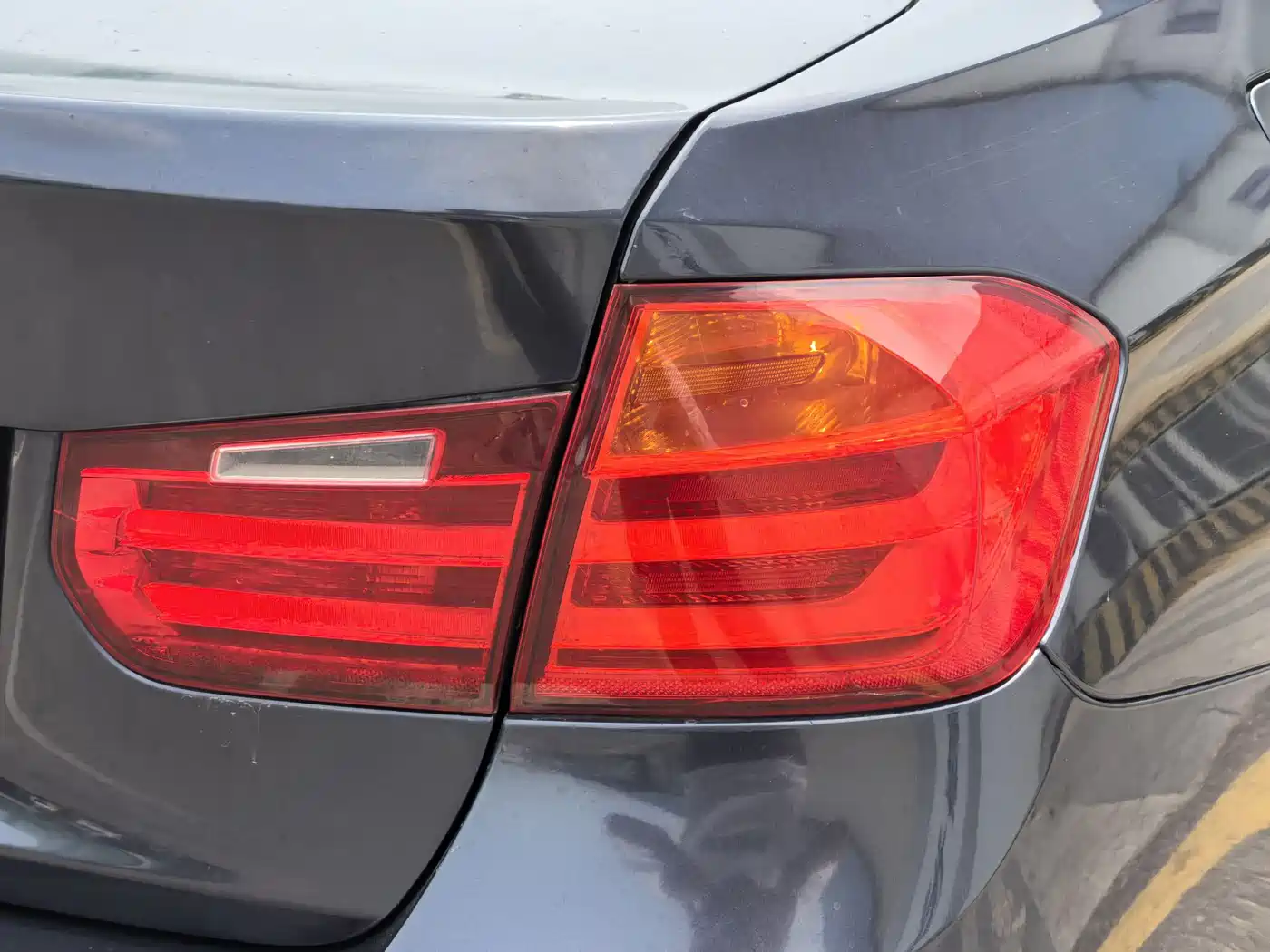 BMW 3 Series (Import) 2013 320i Sport Design Package фото 6