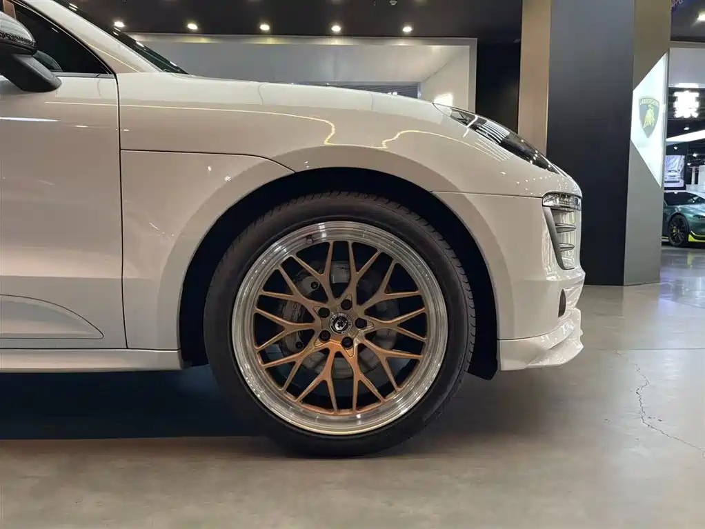 Porsche Macan 2017 Macan S 3.0T фото 20