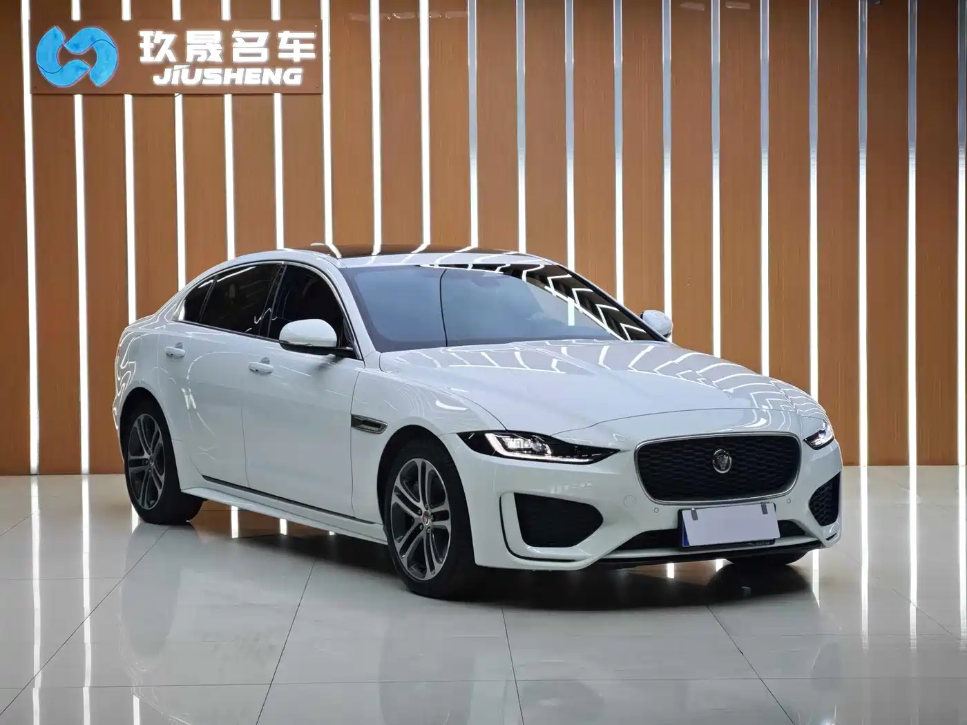 2025 Jaguar XEL