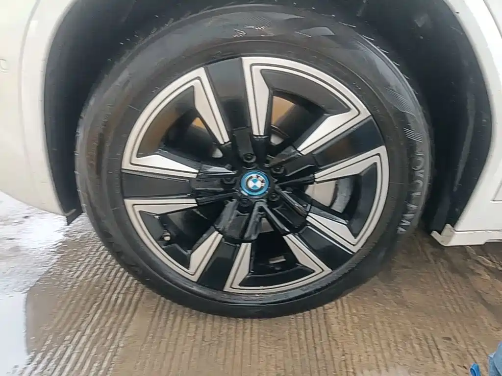 BMW iX3 2021 2021 Facelift Leading