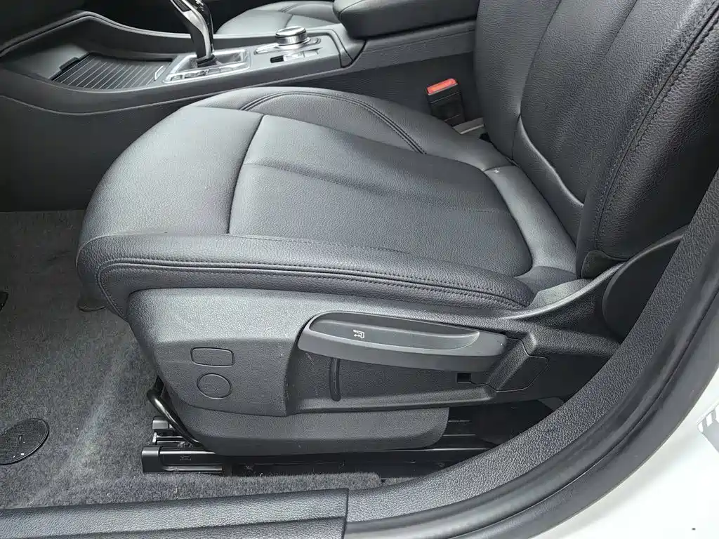 Фото 20 - BMW 1 Series