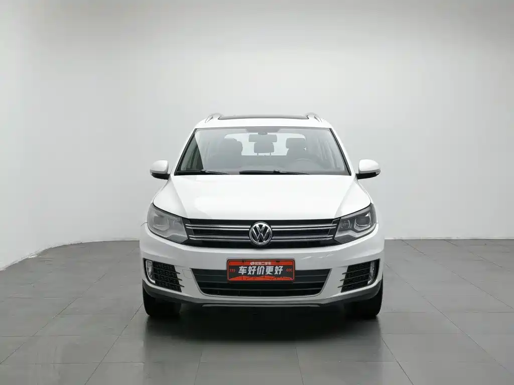 Фото 3 - Volkswagen Tiguan
