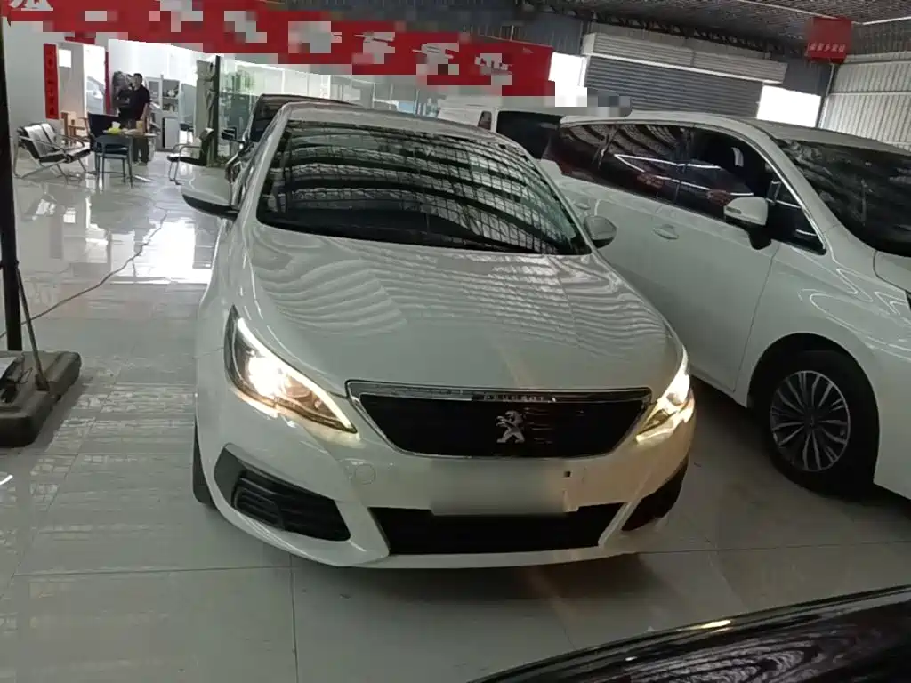 Peugeot 308 2017 2016 1.6L Manual Fashion