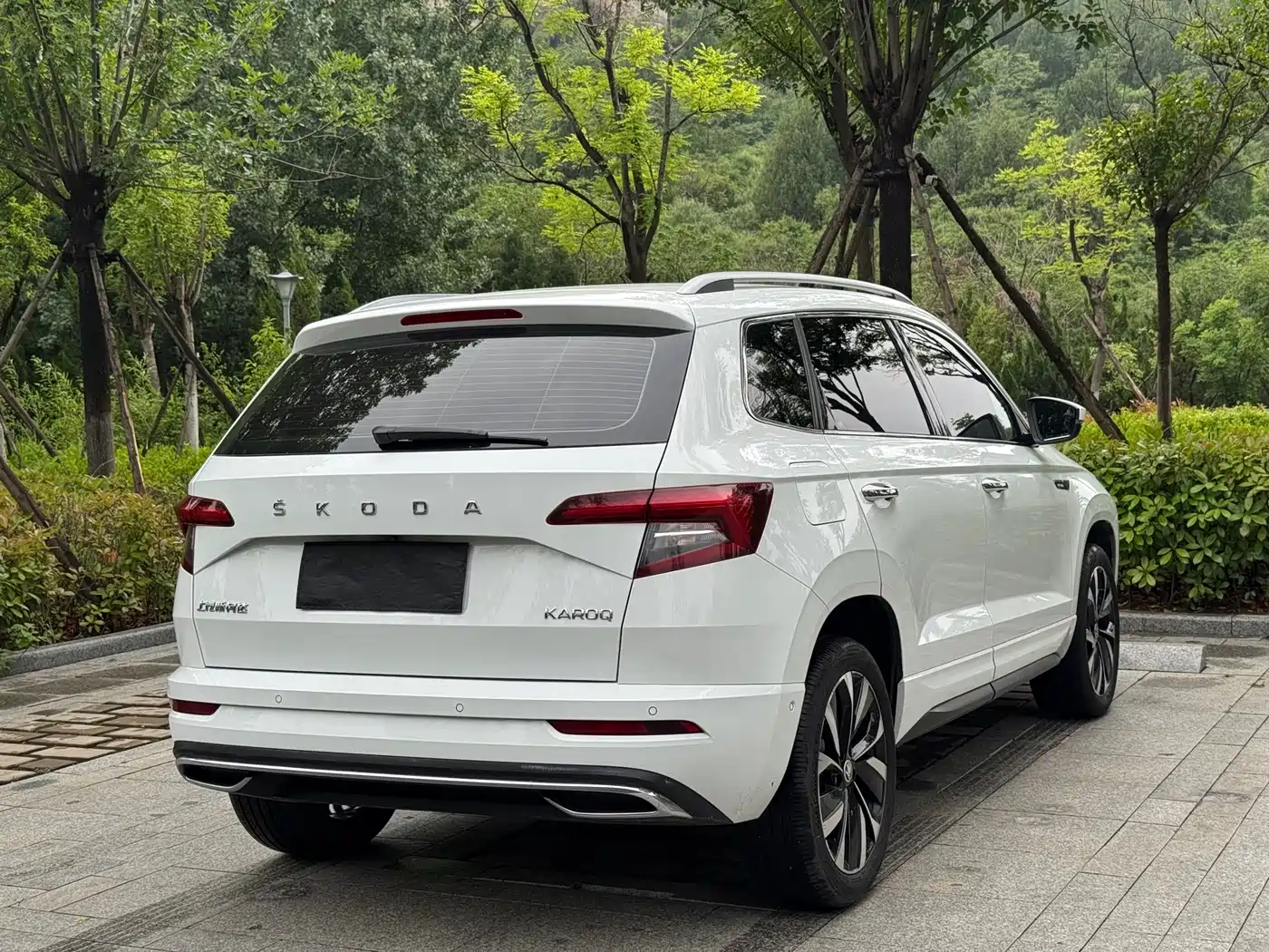Škoda Karoq 2023 TSI280 Luxury Edition фото 8