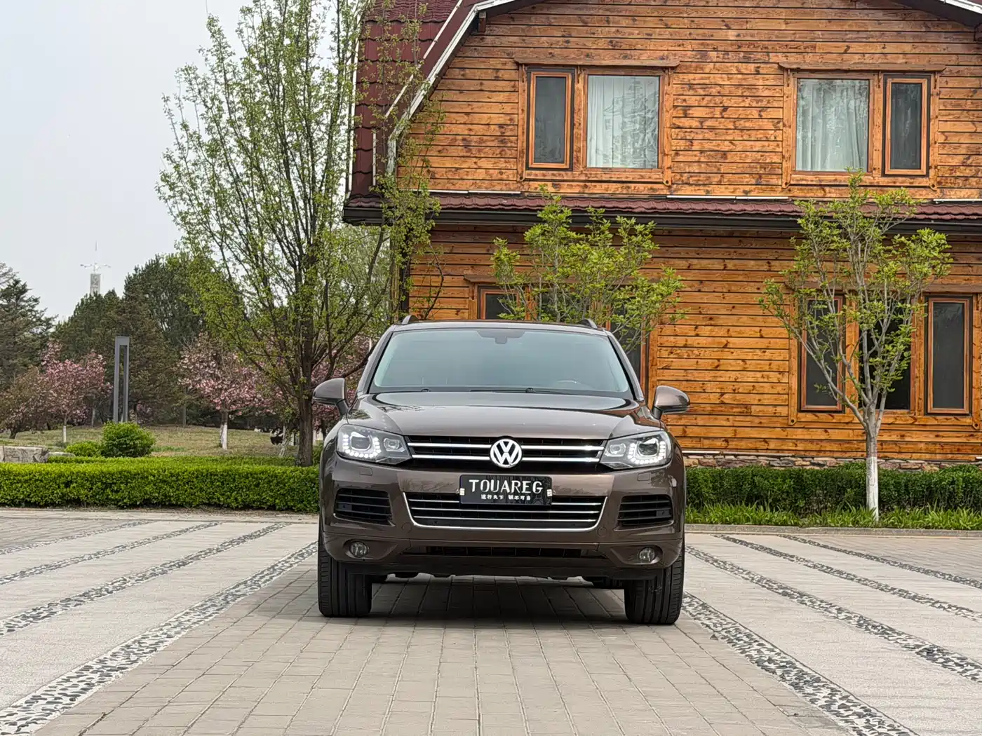Volkswagen Touareg 2011 3.0TSI Premium фото 2