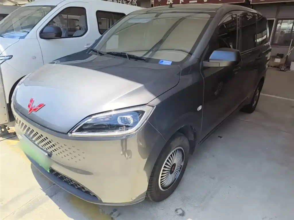 Wuling Motors Wuling Hongguang New Energy 2025 Model Range Extender Hybrid 50KM Utility