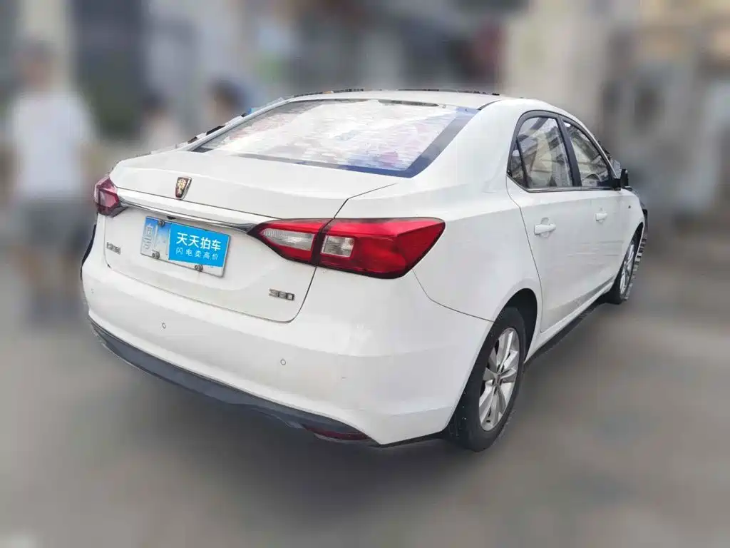 Roewe 360 2016 2016 1.5L Automatic Smart Screen Edition