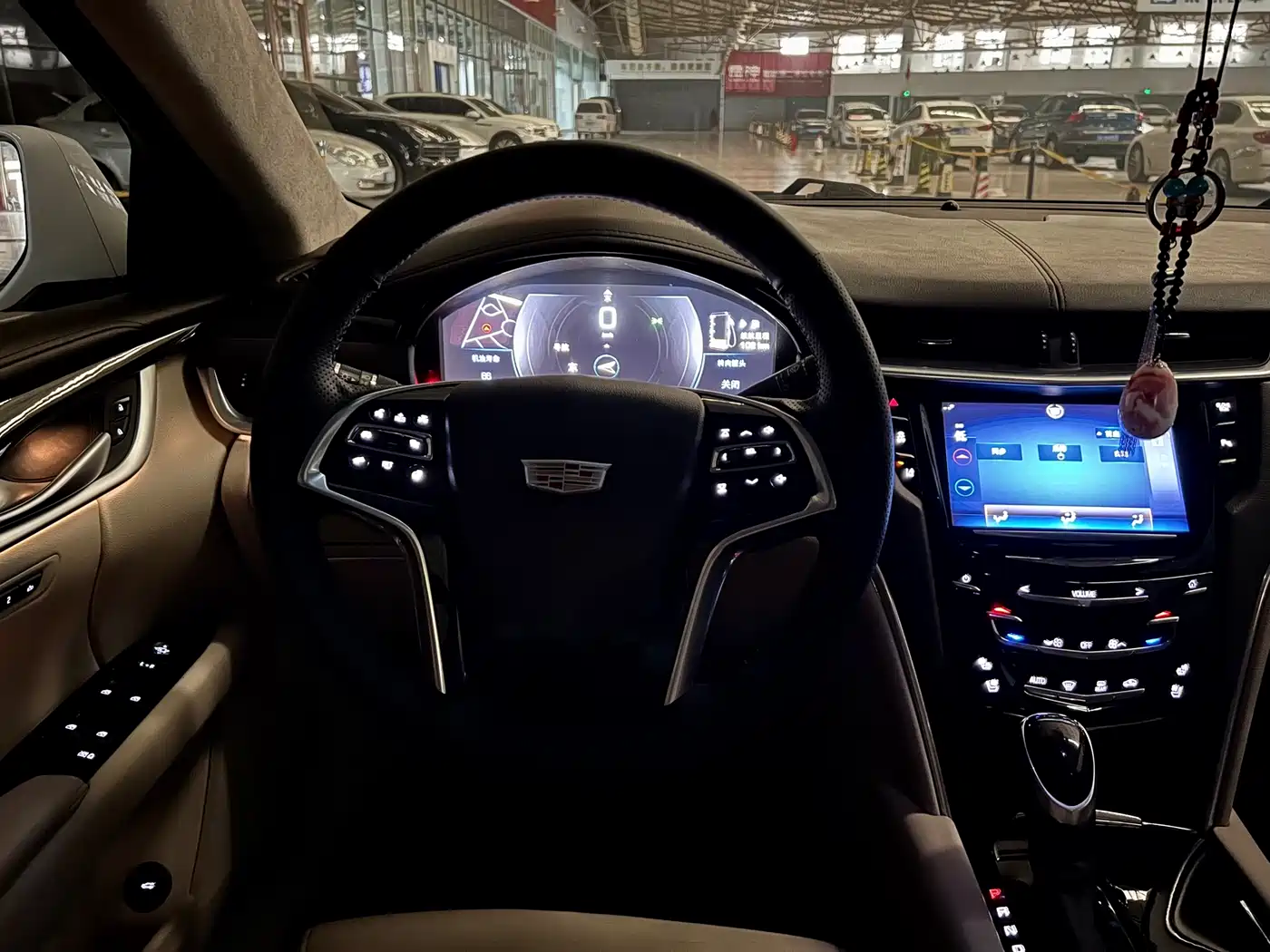 Cadillac XTS 2014 28T Platinum Edition фото 14