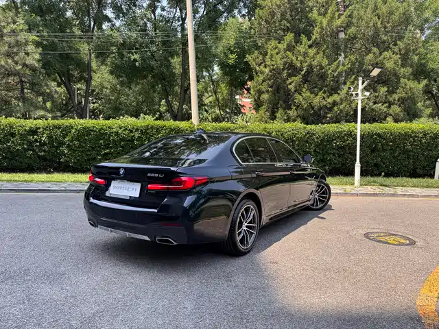 BMW 5 Series 2022 525Li M Sport Package — фото 5