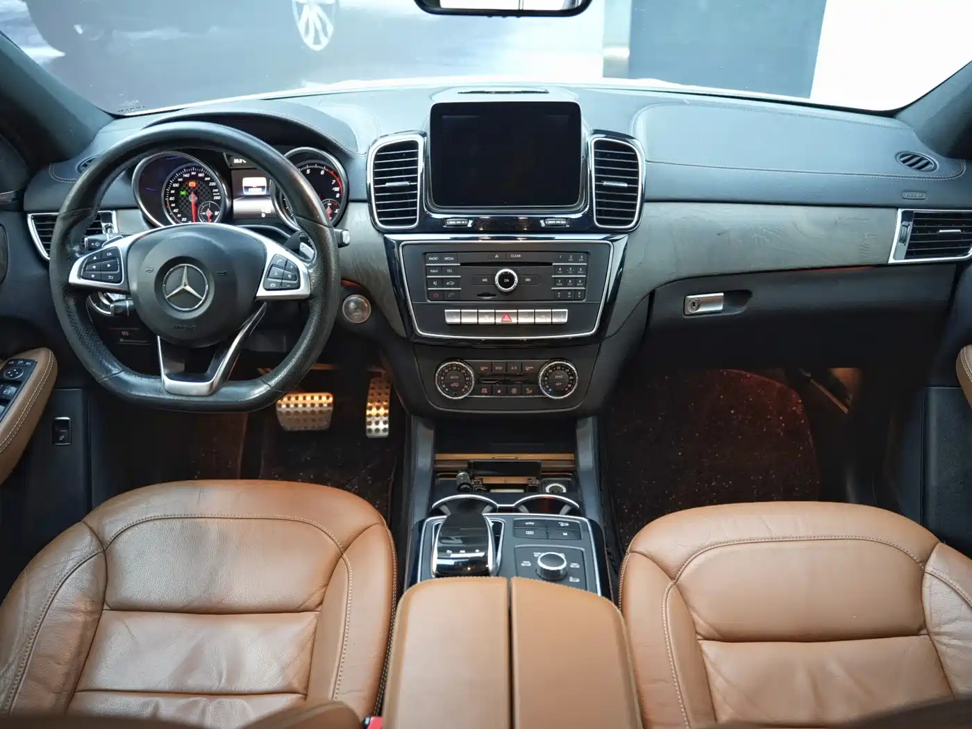 Mercedes-Benz GLE Coupe AMG 2017 AMG GLE 43 4MATIC Coupe SUV фото 5
