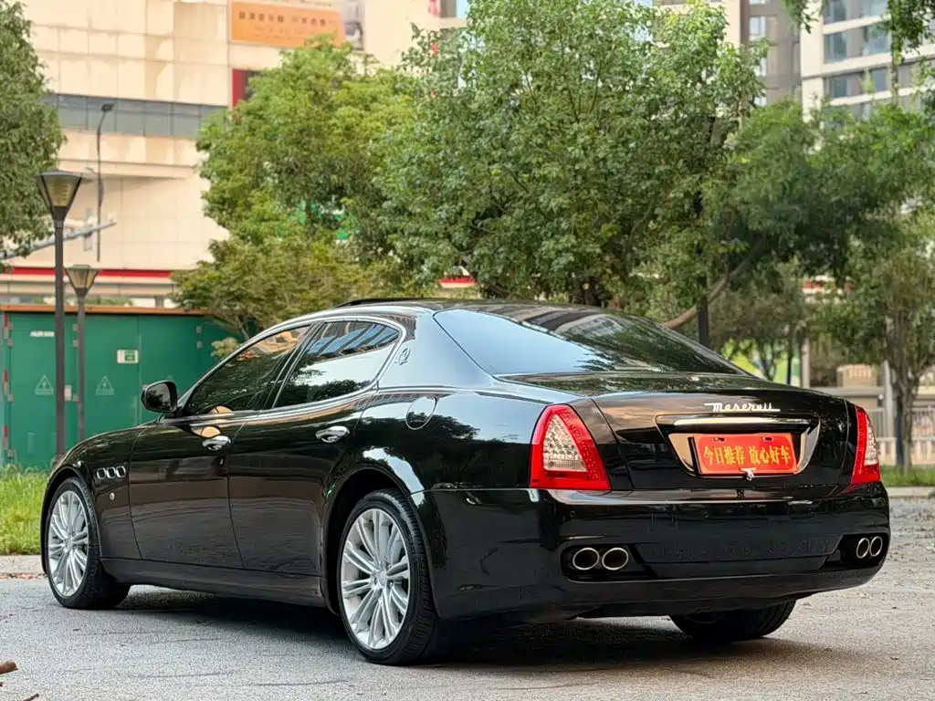 Maserati Quattroporte 2010 2010 4.7L Executive Edition