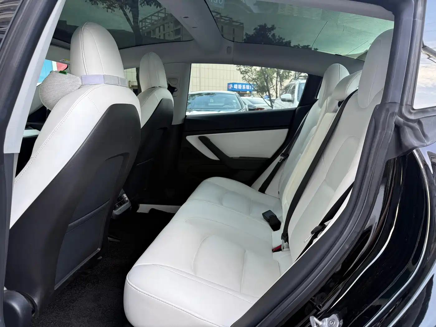 Tesla Model 3 (Import) 2019 2019 Long Range All-Wheel Drive Edition