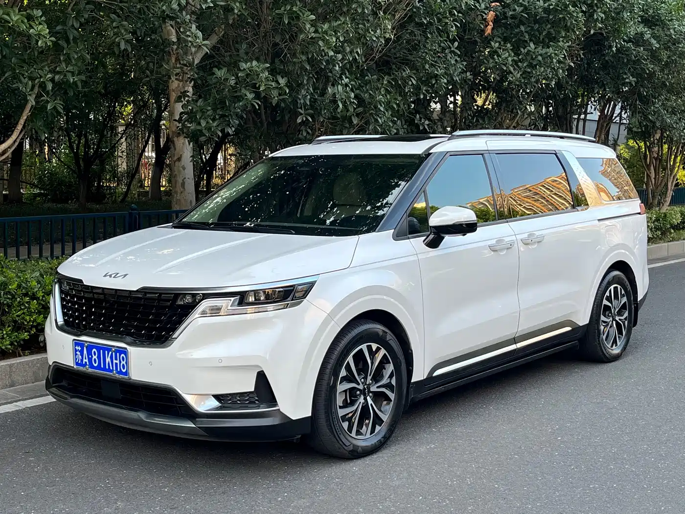Kia Carnival 2021 2021 2.0T Luxury Tech Edition