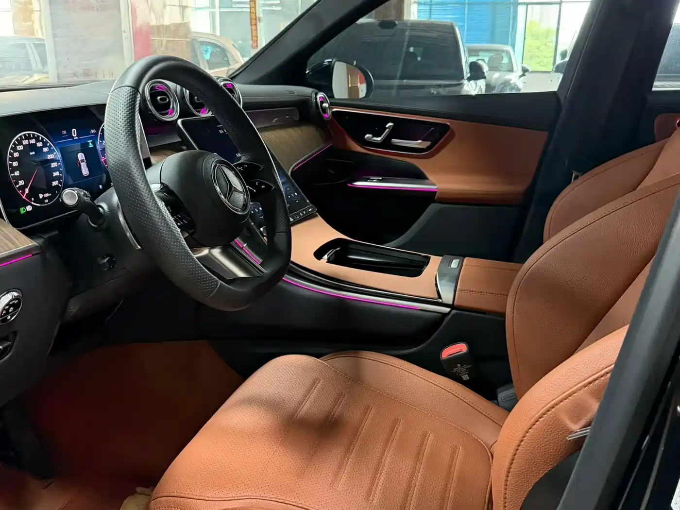 Mercedes-Benz GLC 2025 GLC 300 L 4MATIC Dynamic 5-seater фото 4