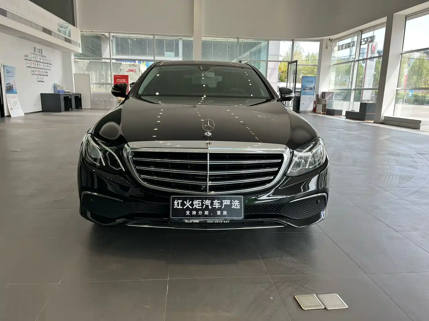 Mercedes-Benz E-Class 2019 E 300 L Fashion