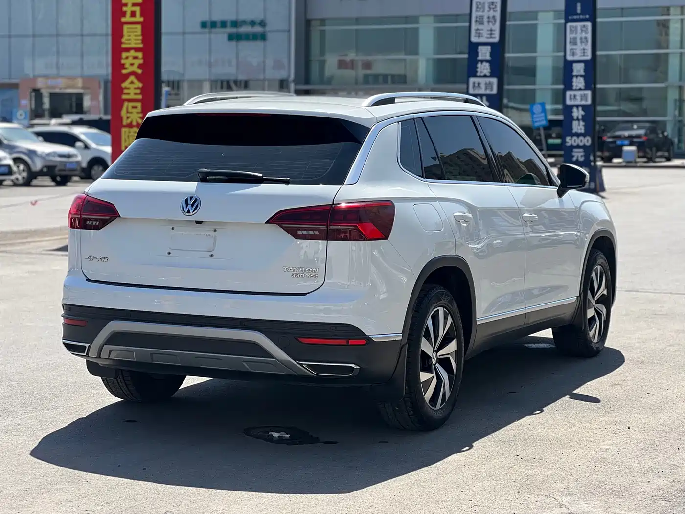 Volkswagen Tayron 2019 330TSI 2WD Luxury China VI фото 9