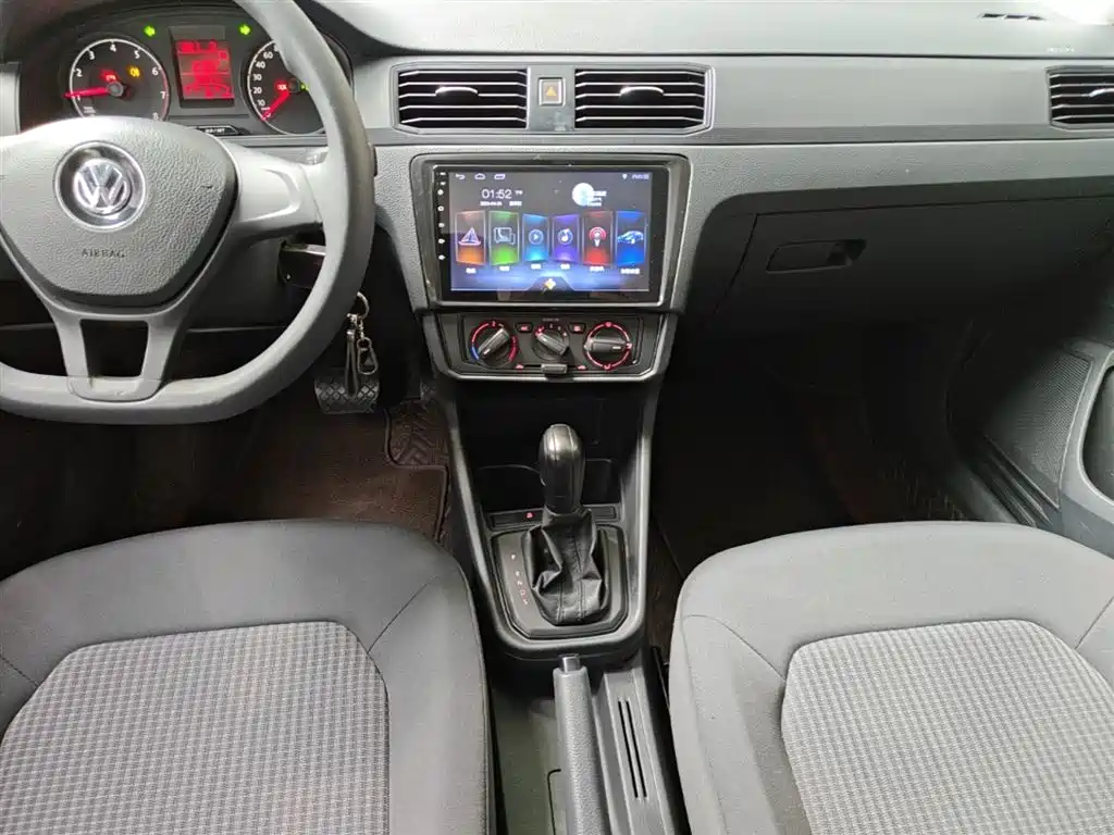 Volkswagen Santana 2018 1.5L Automatic Trend Edition фото 13