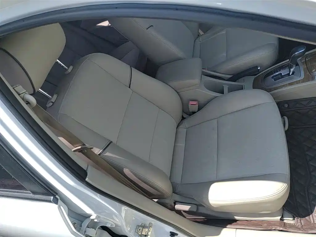 Buick Excelle 2015 1.5L Automatic Classic фото 25