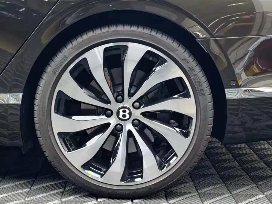 Bentley Flying Spur 2024 2024 4.0T V8 Elegance Edition