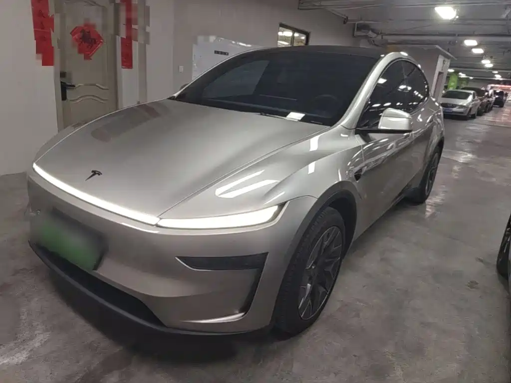 Tesla Model Y L 2025 2025 Facelift Long Range AWD