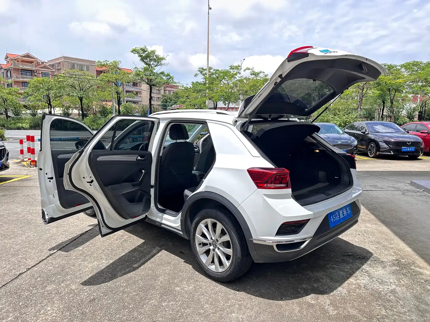 Volkswagen T-Roc, миниатюра 22