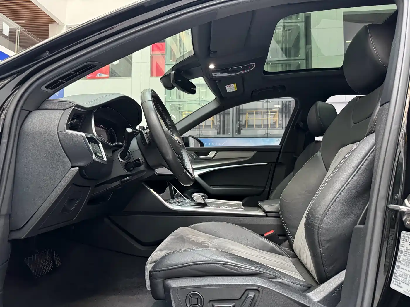 Audi A6L 2021 40 TFSI Luxury Sport фото 10