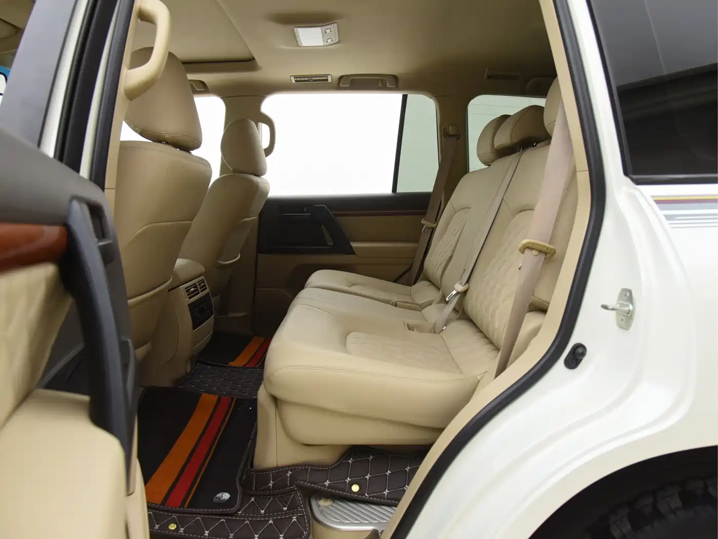 Toyota Land Cruiser (Import) 2015 2015 4.0L V6 Middle East Limited Edition