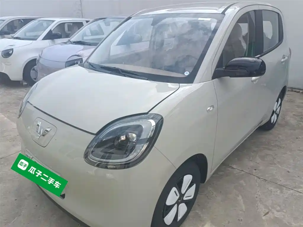 Wuling Motors Hongguang MINIEV 2026 2025 4-Door Advanced