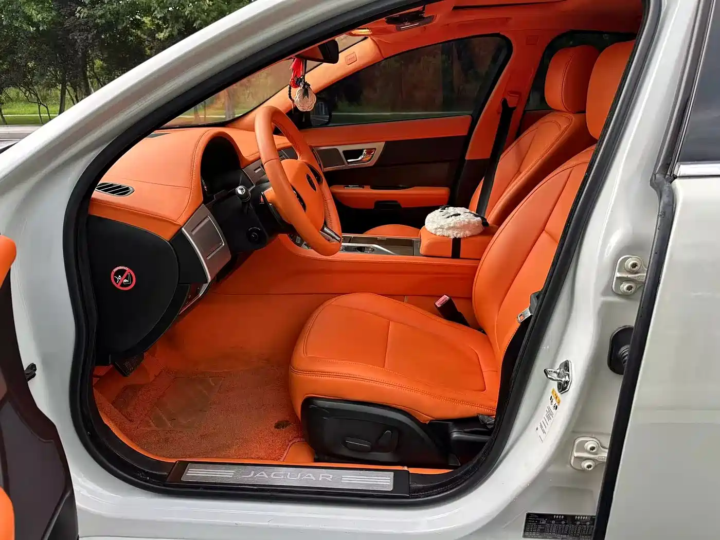 Jaguar XF 2014 2014 XF 2.0T Elegance Edition