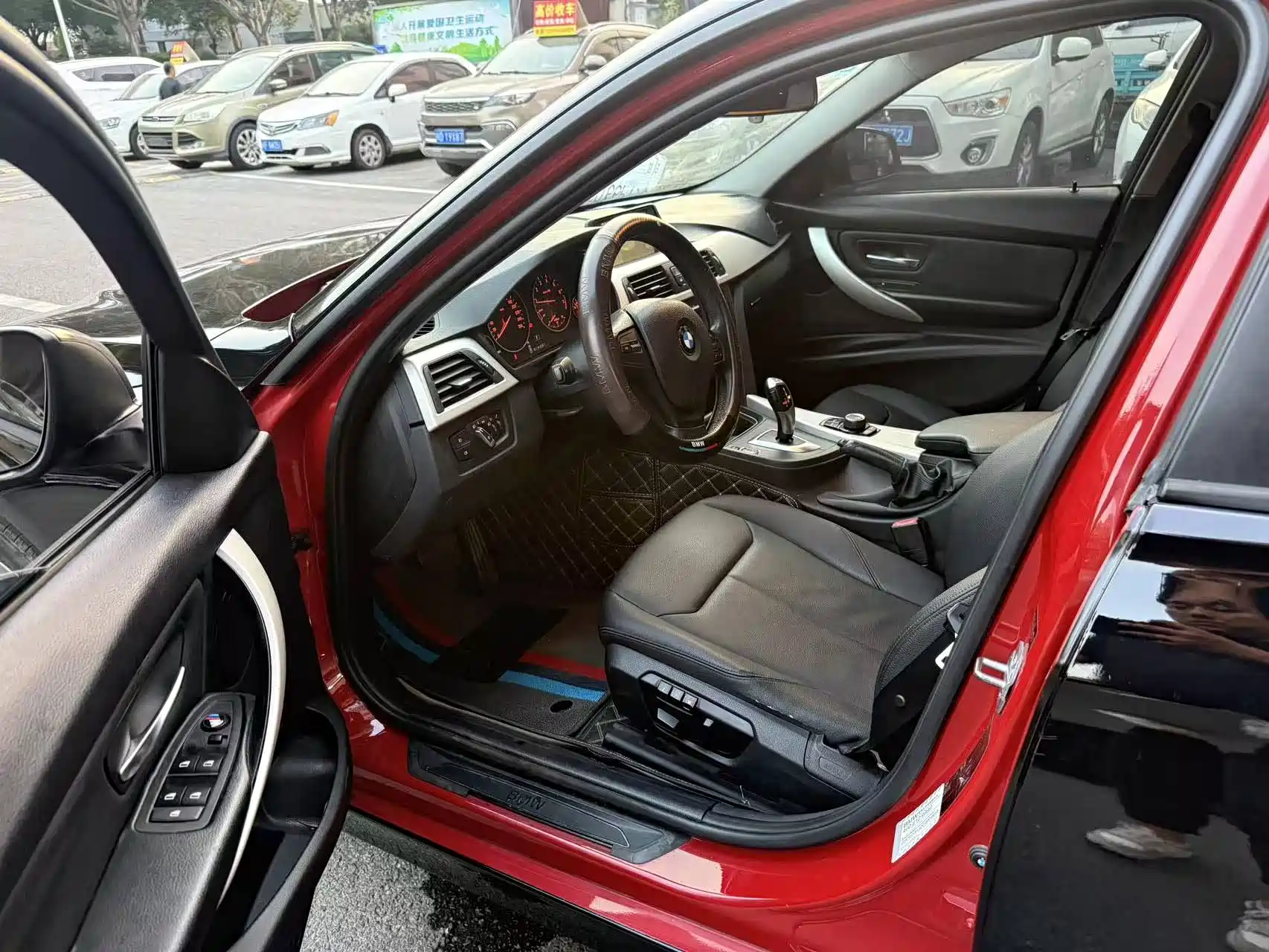 صورة 4 - BMW 3 Series