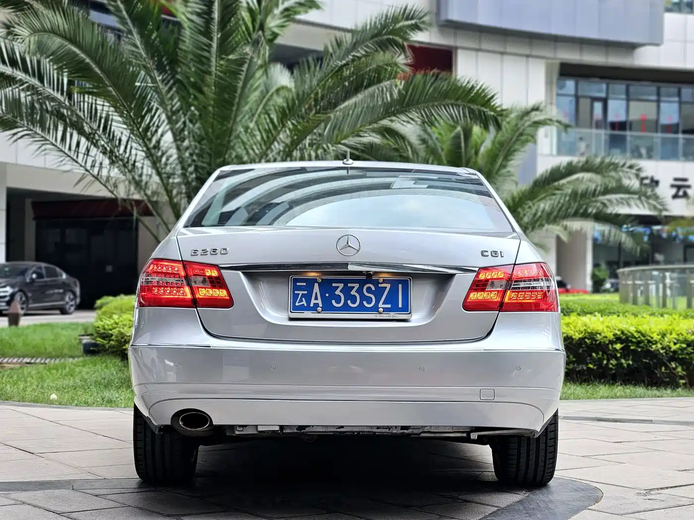 Mercedes-Benz E-Class (Import) 2010 E 200 CGI Elegance фото 11